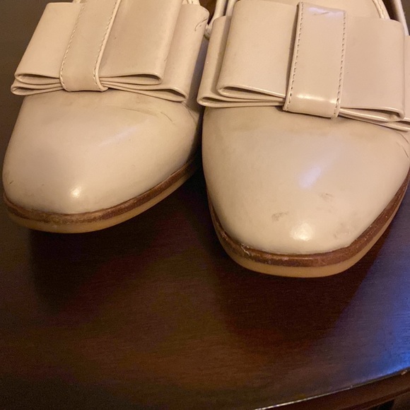 Jeffrey Campbell Nude/Pink Abogado Bow Loafers - Picture 6 of 10